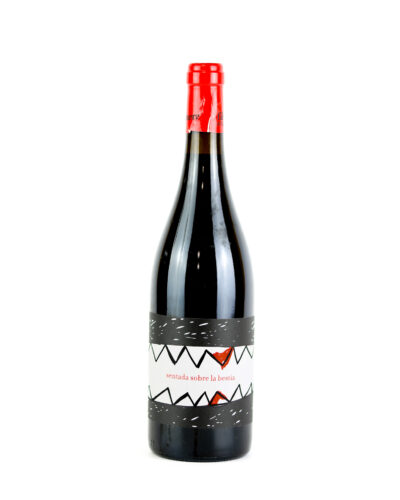 Sentada Sobre La Bestia